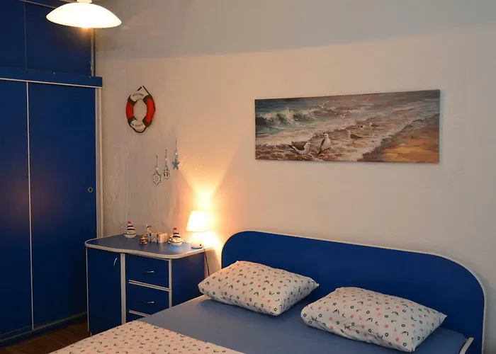 Apartment Pela